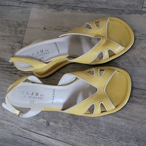 KAJU COMFY SANDALS 😍
